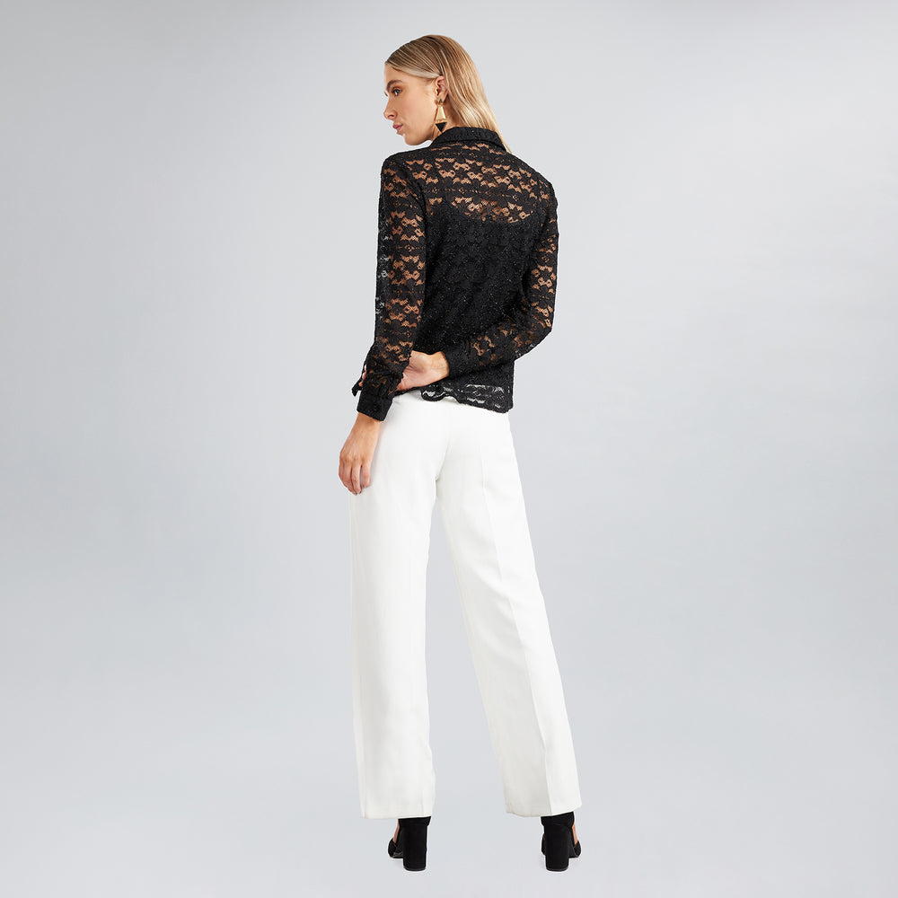 
                      
                        Blusa Shiny Lace
                      
                    