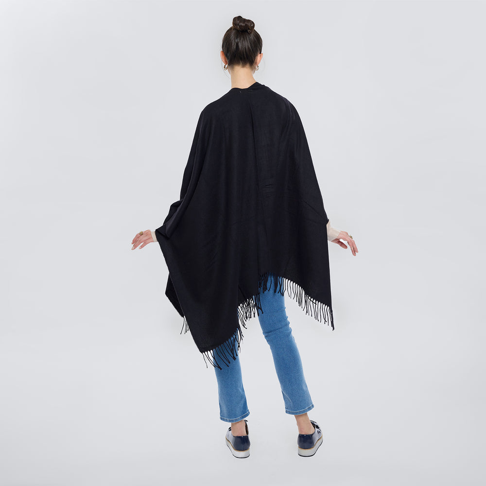 
                      
                        Poncho Tacto Suave Flecos
                      
                    