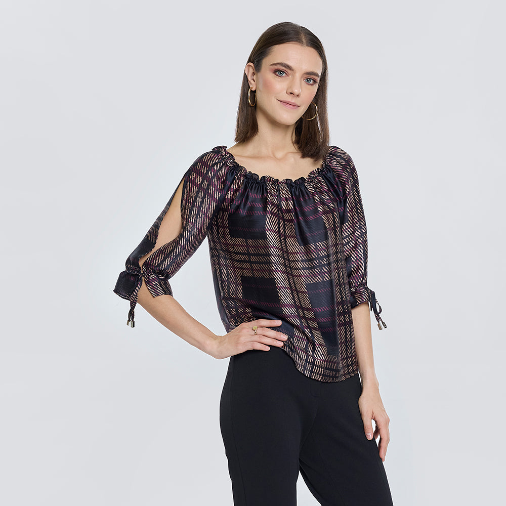 
                      
                        Blusa Tartan Twist
                      
                    