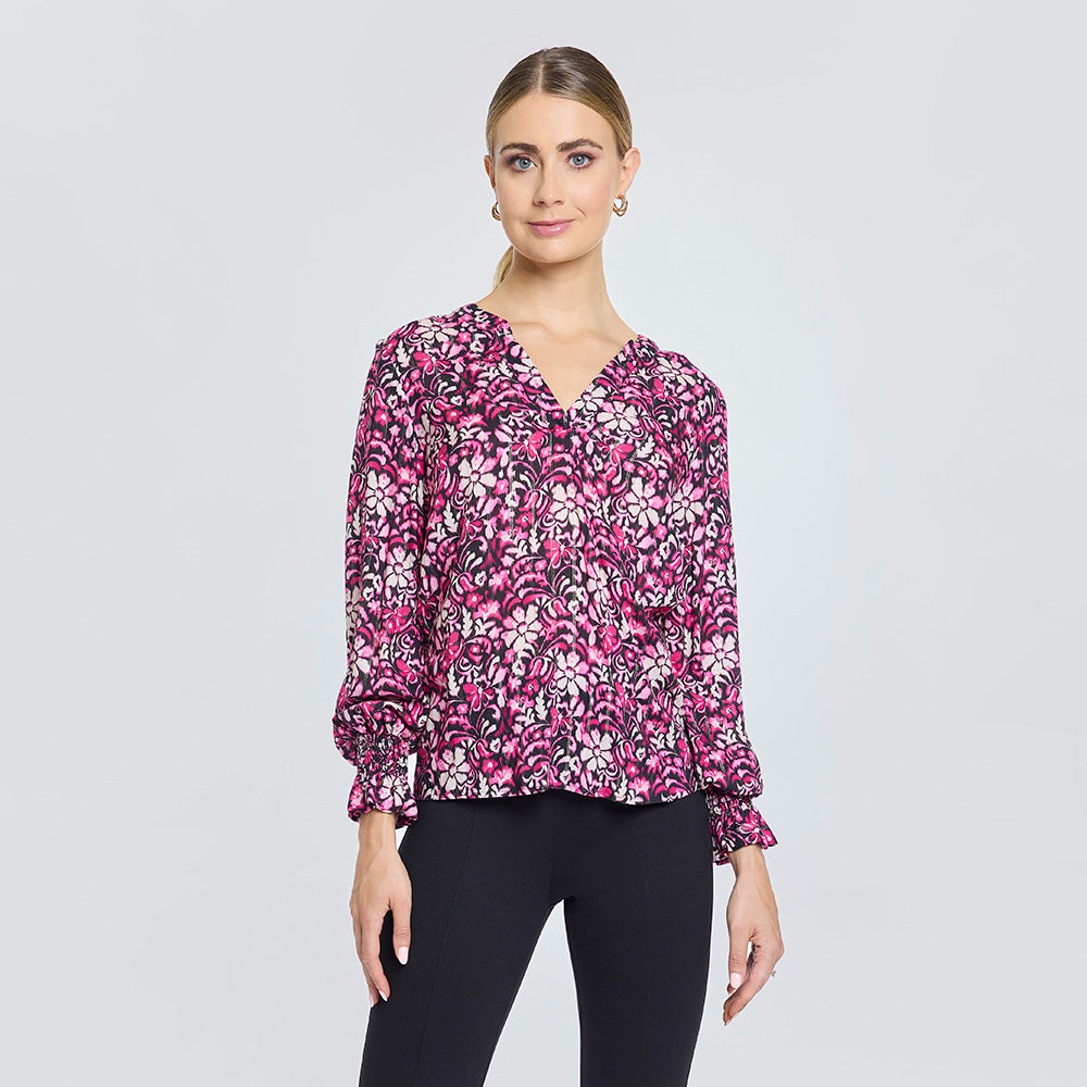 
                      
                        Blusa Estampado Floral
                      
                    